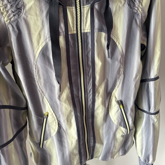Lululemon Striped Gray Women's Jacket Mint - Picture 6 of 14